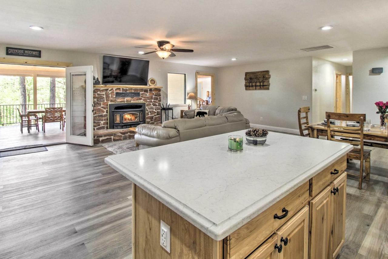 Pinetop Creekside Cabin Secret Game Room! Exteriér fotografie